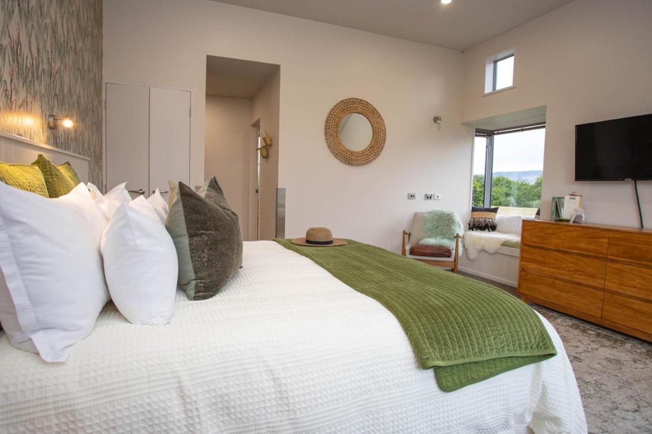 Dunluce Boutique B&B Te Anau Exterior foto